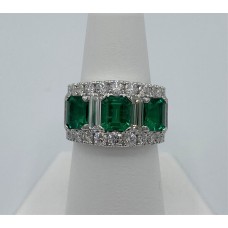 18 karat white gold emerald and diamond band