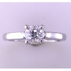 Platinum solitaire mounting